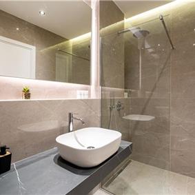 4 bedroom villa with pool in Dubrovnik region, sleeps 8 